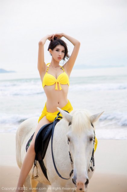 日韩美女中出二十二连发