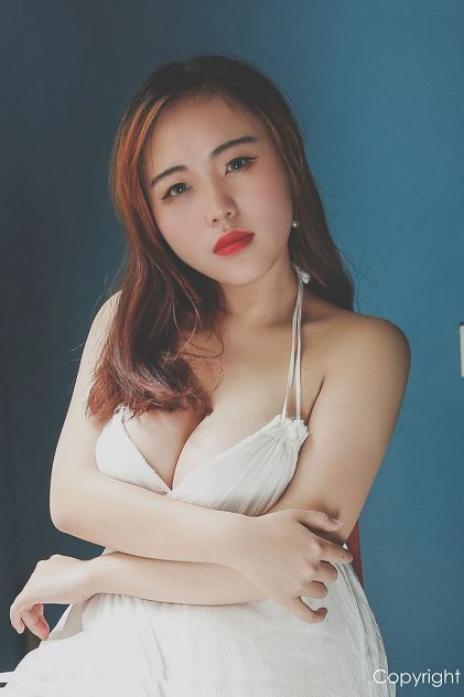 日本草莓久久网